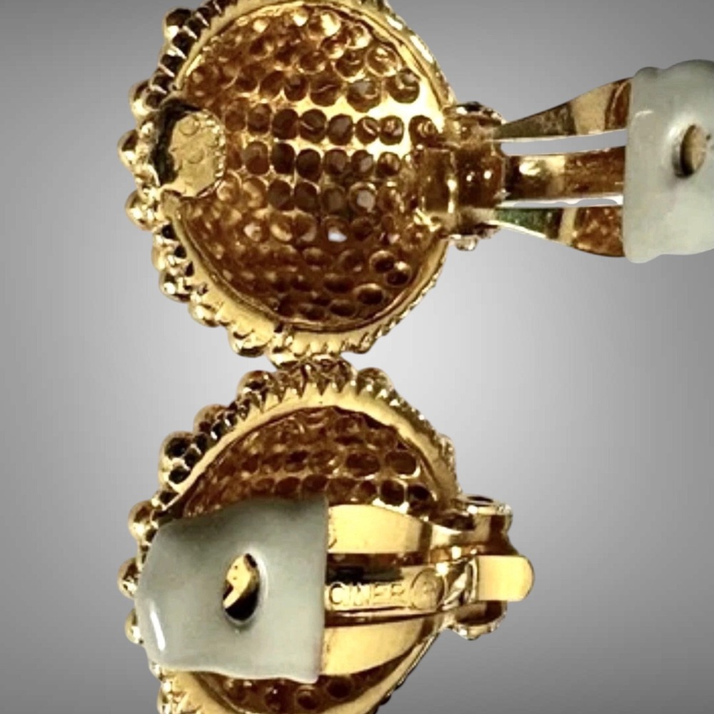 CINER Gold Dome Clip Earrings Beaded Etruscan Vintage Statement Designer - Picture 7 of 8
